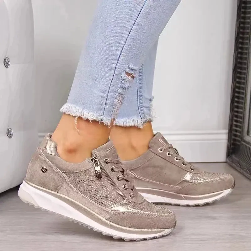 Lightweight Breathable Casual Fashion Sneakers