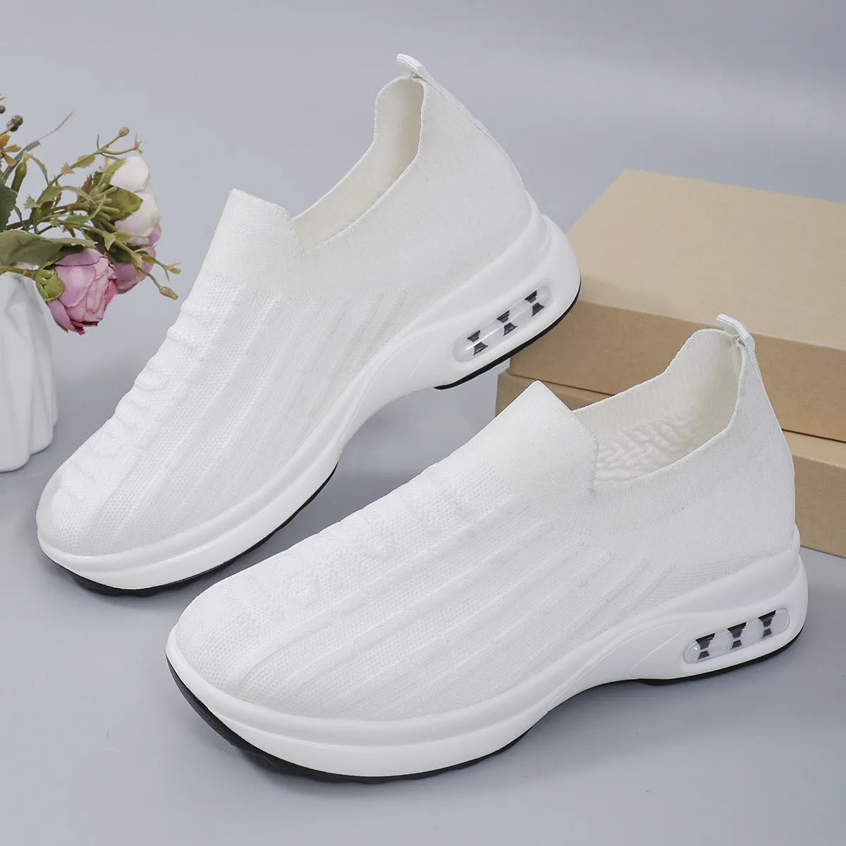 Round Toe Knit Detail Slip On Sneakers